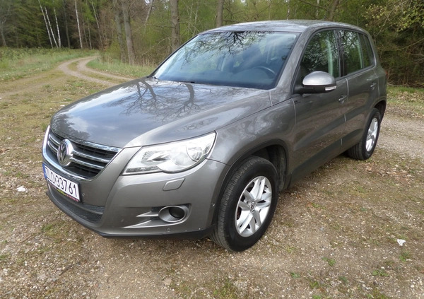 Volkswagen Tiguan cena 36900 przebieg: 120476, rok produkcji 2009 z Świdwin małe 172